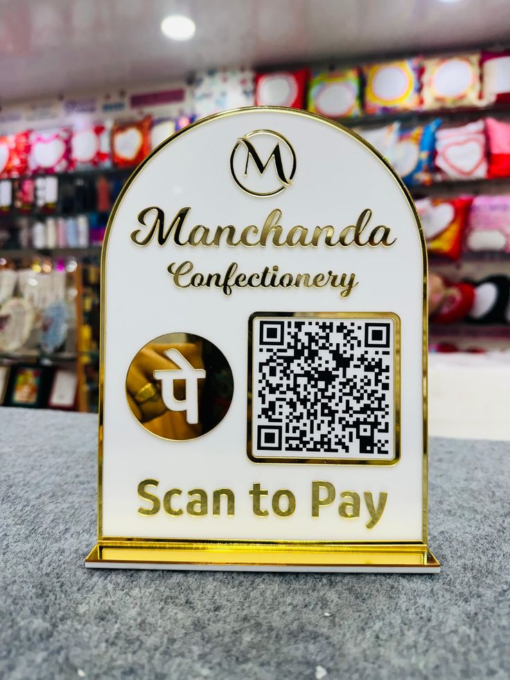 Smart Standee - Acrylic Finish